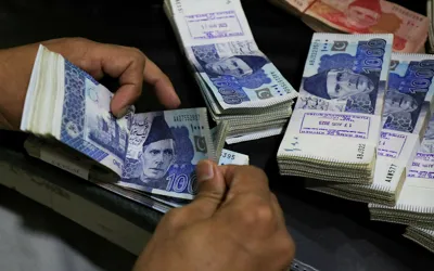MNAs and senators call for salary hike to Rs500,000