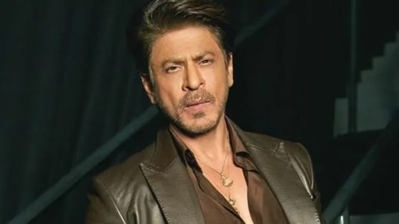 'I am turning 60 but damn, I look like 30,' Shah Rukh Khan