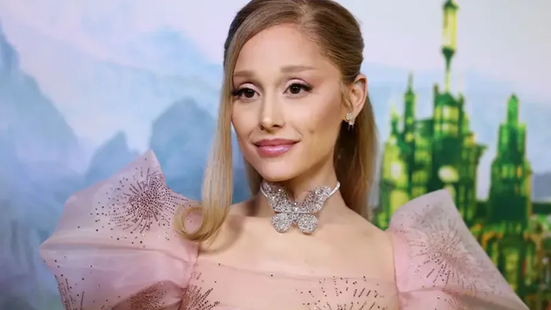 Ariana Grande speaks up for rising stars' mental health, urges for mandatory therapy