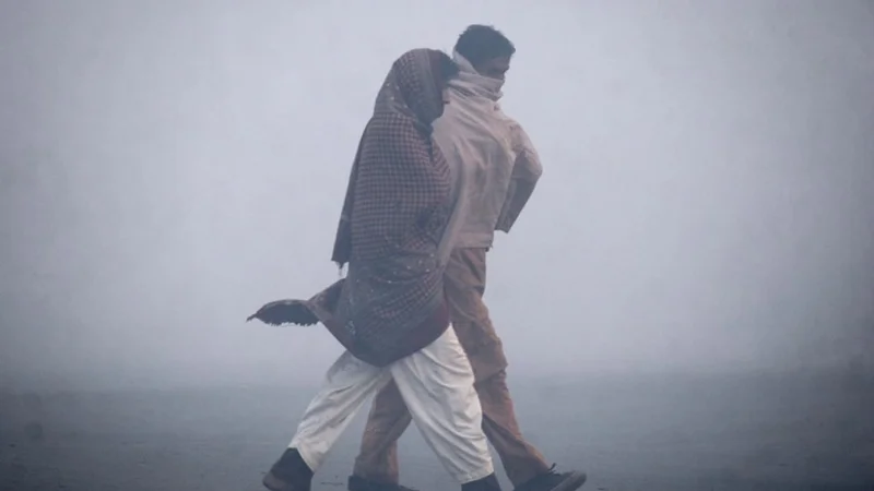 Cold and dry weather persist across Pakistan