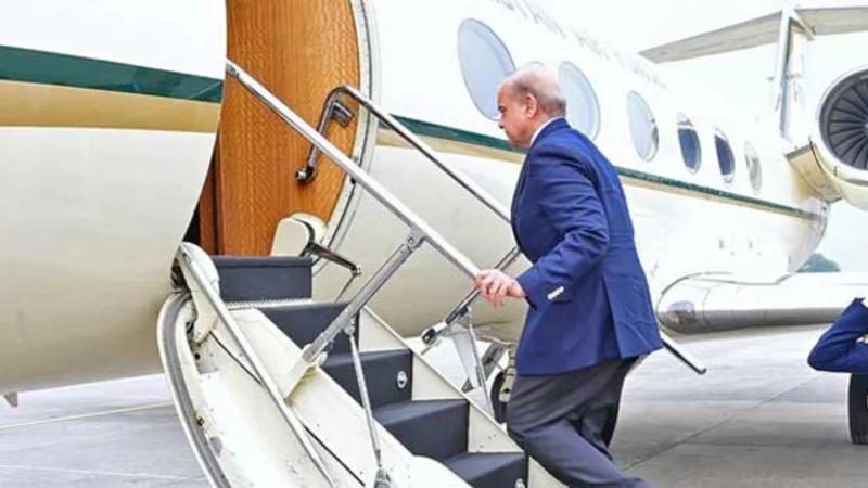 Prime Minister leaves for Azerbaijan on two-day official visit