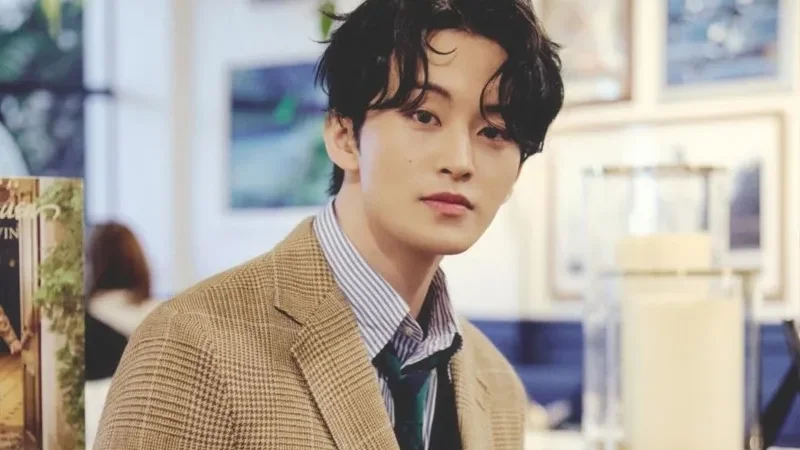 Mark Lee