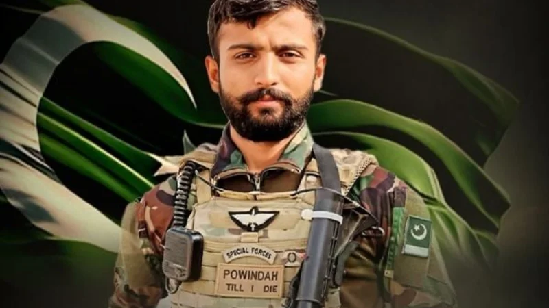Captain martyred, 10 terrorists killed in DI Khan IBO: ISPR