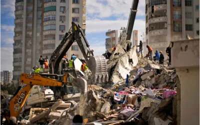 Istanbul: Rescue crews race against time to free victims of collapsed apartment building