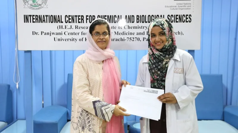 Pakistani female research scholar wins ISSCR travel award
