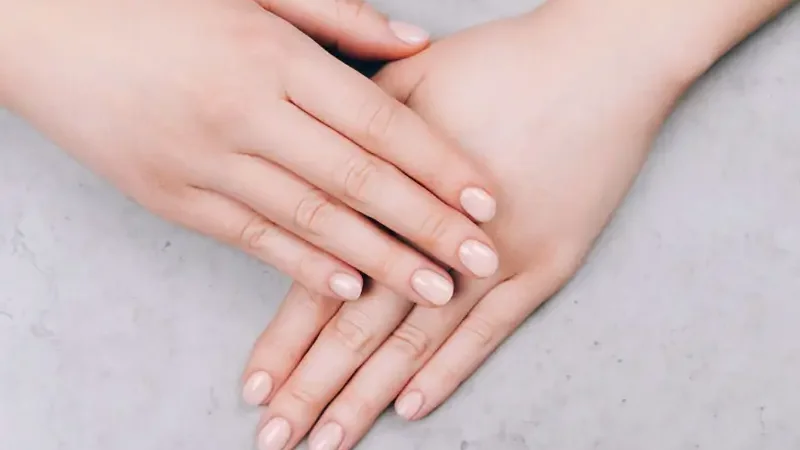 Best 5 foods to strengthen your nails naturally