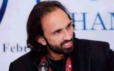 AJK Court grants bail to poet Ahmed Farhad