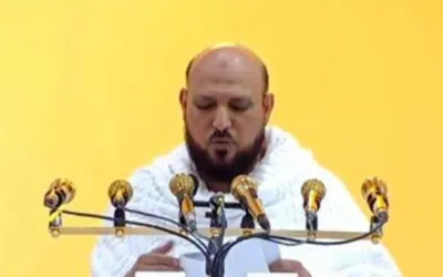 Sheikh Maher delivers inspiring sermon on Arafah Day