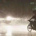 Karachi braces for heavy rain and thunderstorms tonight
