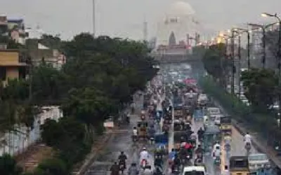 Weather Update: Heavy Rainfall Expected in Karachi Tonight