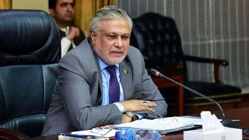 Dar lauds Pakistani women’s contributions in diplomacy
