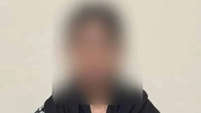 FIA arrest woman over extorting money from citizen