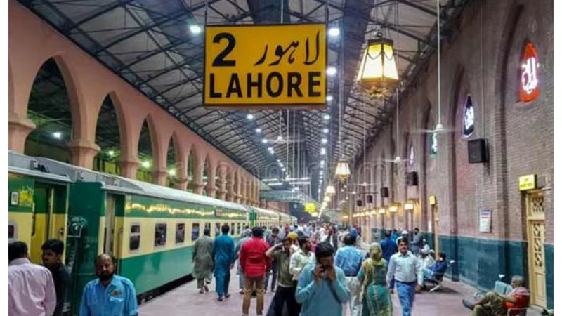 Lahore Railway Station Introduces Air-Conditioned Bathrooms!