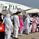 PIA announces to reduce in Umrah fares