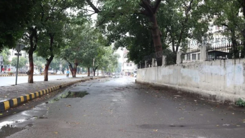 Rains, gusty winds predicted in Lahore, Punjab