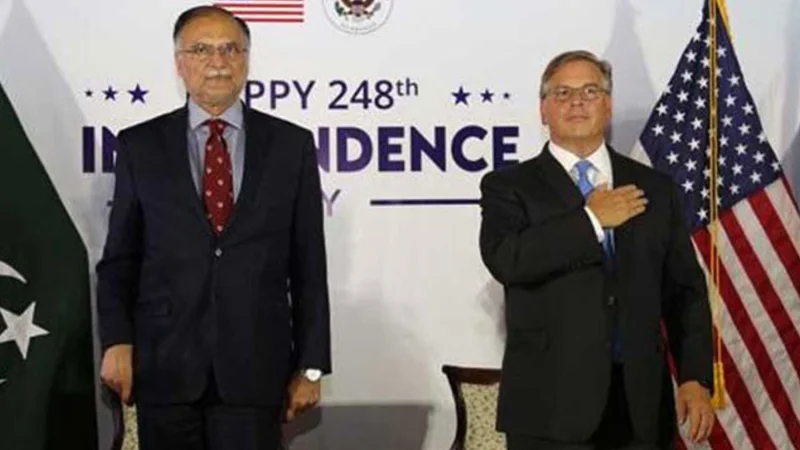 Ahsan Iqbal felicitates US government on 248th Independence Day