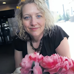 Who Was Laurie Lindeen? Cause of Death, Background, Net Worth, & More