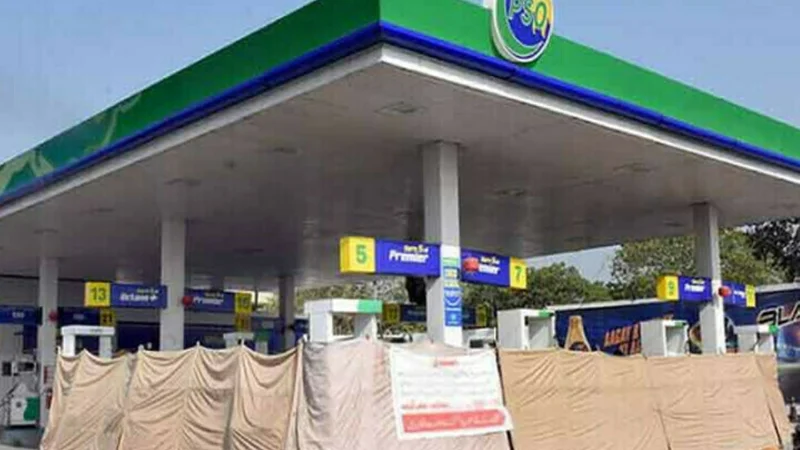 Government revokes advance tax on petroleum dealers after effective protest