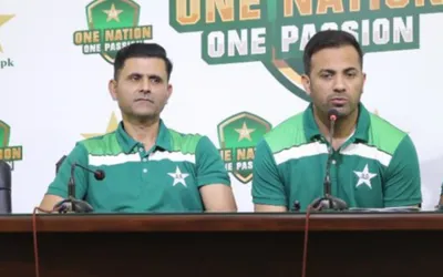 Wahab Riaz, Abdul Razzaq out of Pakistan selection committee