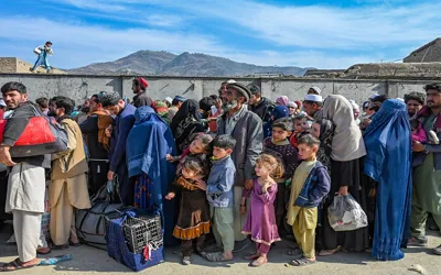 Pakistan extends legal residency of Afghan refugees by another year