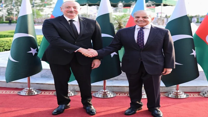 Azerbaijan President Aliyev presented guard of honour at PM House