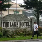 Two Australians and a Filipina found dead in Philippine hotel