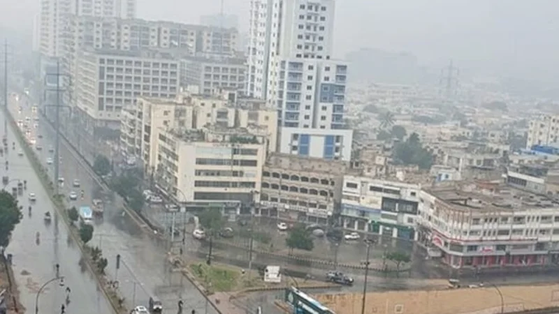Karachi to get break from heat with light showers today