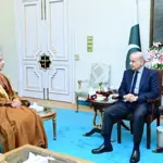 PM offers Pakistan’s support to Oman in dealing with terrorism