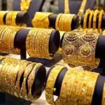 Gold rates decrease by Rs.1,000 per tola