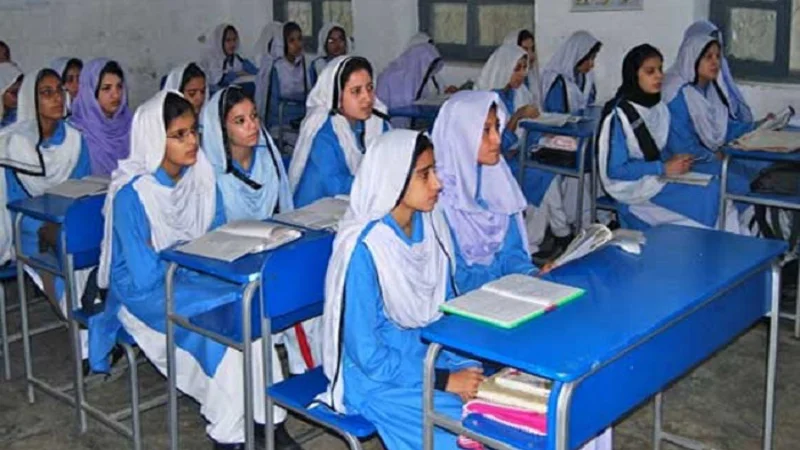 Good News for Students Summer vacations extended for Sindh colleges
