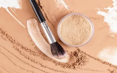 The comeback of powder foundation in beauty timeline era