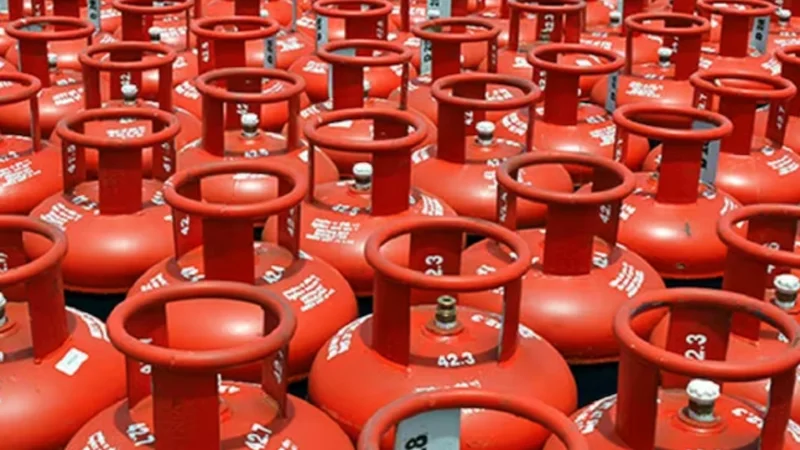 OGRA increases price of domestic cylinder by Rs 18.52
