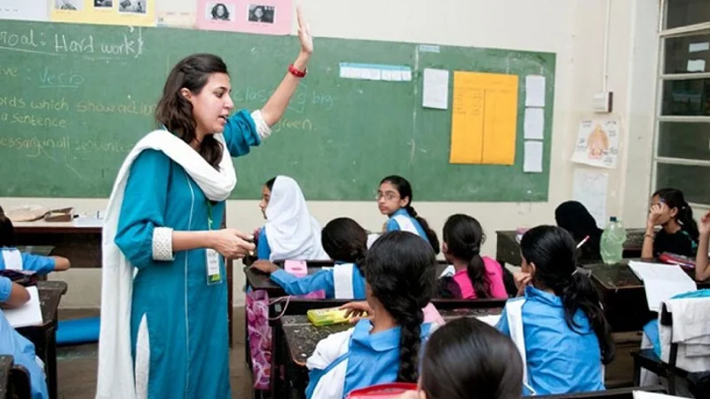 Sindh Education Department Reverses Teacher Hiring Ban