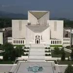PTI moves SC against PHC's verdict on bat symbol