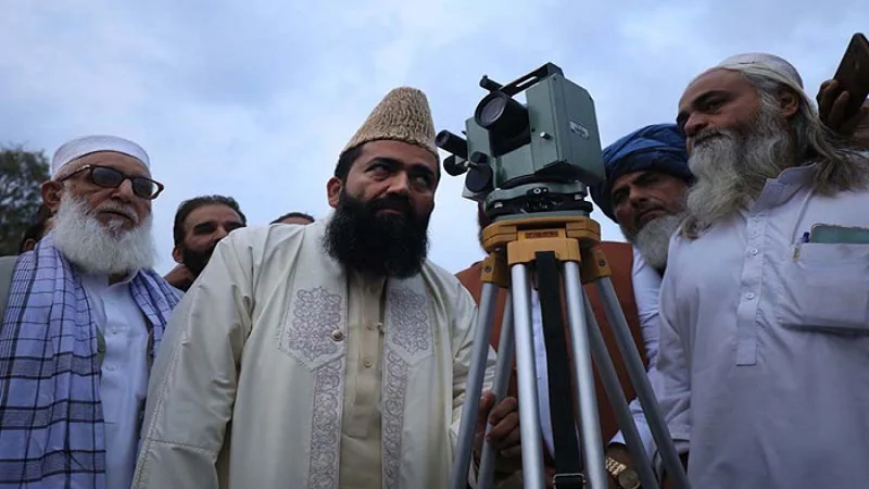 Ruet-e-Hilal body will meet on Friday for  Rajab moon sighting