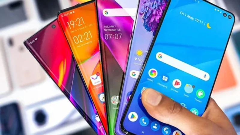 Govt unveils smartphones on easy installments
