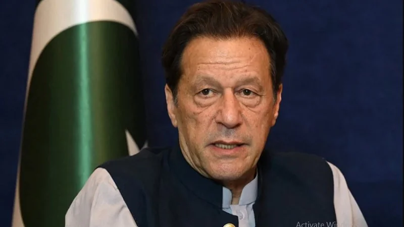 Imran says it was his "biggest mistake" to accept weak govt in 2018