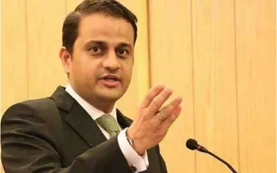 PPP working to solve civic problems of Karachi: Murtaza Wahab