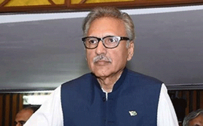 President Alvi for blacklisting bank fraudsters, directs refund of Rs2.74m to victims