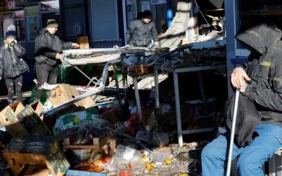 At least 25 dead in shelling of market in Russian-occupied Ukraine