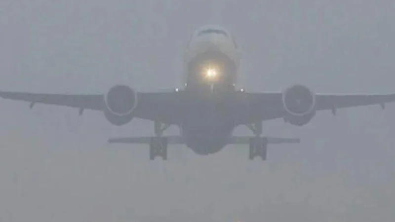 Lahore: 2 flights cancelled & several delayed after fog swamps