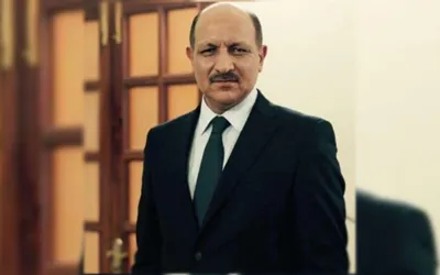 Shah Khawar assumes duties as PCB interim chief