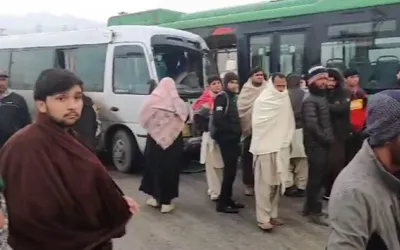 Metro Bus Accident in Islamabad Leaves Multiple hurt