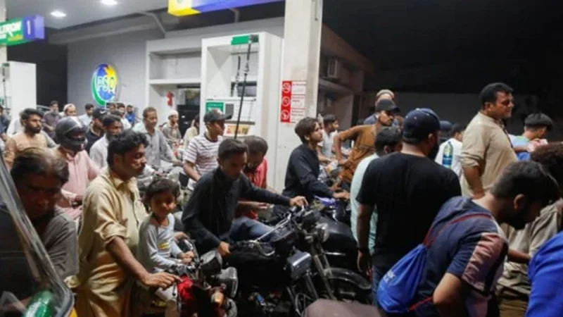 Expected petrol prices in Pakistan - March 1