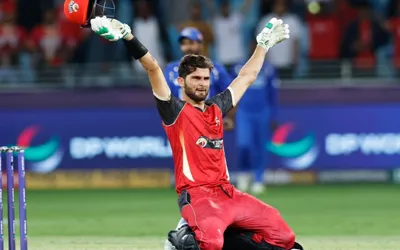 WATCH: Afridi's last-ball blitz steals victory for Desert Vipers