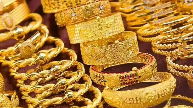 Gold prices in Pakistan drops by Rs3,600 per tola - gold prices in pakistan