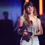 Taylor Swift wins first award for 'The Life of a Showgirl'