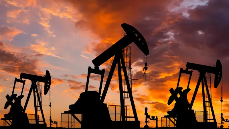 Global oil prices climb as Middle East supply risks grow - Brent crude, Global Oil prices, Middle East