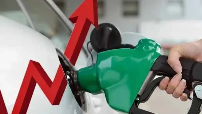 Govt raises petrol price by Rs.4.42, diesel by Rs.6.10 per liter