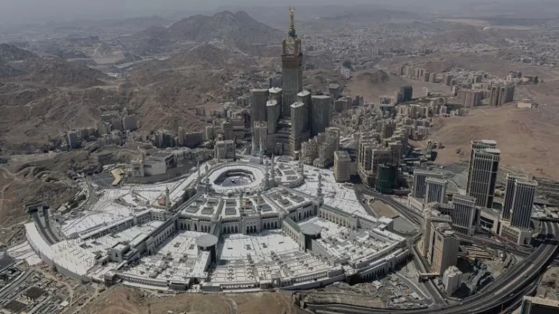 Saudi Arabia intercepts Houthi drone before it reaches Mecca